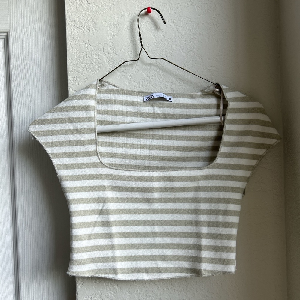 Zara White and Cream Cap Sleeve Fitted Crop Top